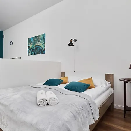 Dominikanska Old Town Studio W Kamienicy By Renters Wrocław