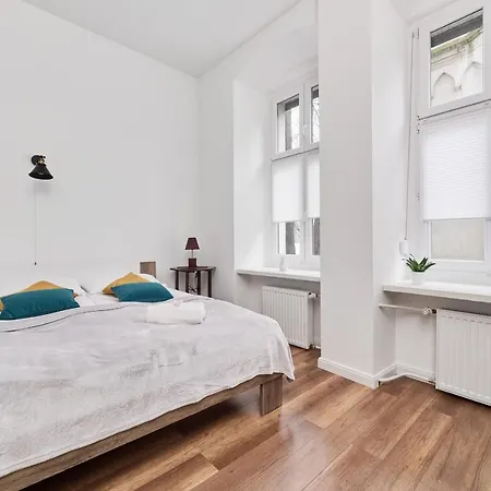 Dominikanska Old Town Studio W Kamienicy By Renters Apartman Wrocław